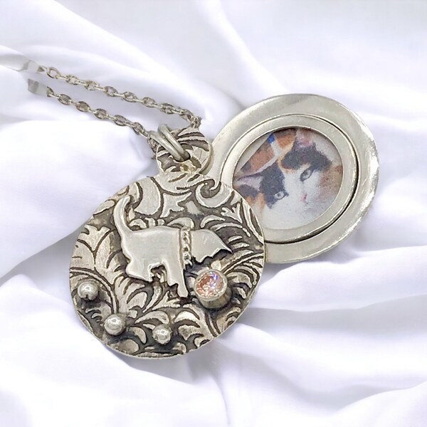 Pet Photo Necklace Etsy Canada