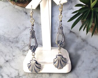 Silver shell dangle earrings, ocean jewelry for women,  Mothers Day gift for mom, birthday gift  for beach lover from sister, cruise jewelry