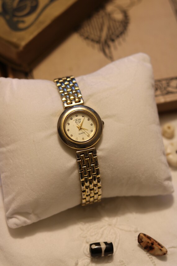 ej quartz watch
