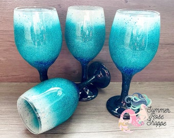Ocean Themed Blue Glitter Stem Wine Glass - Customizable Wine Glass - Housewarming Gift - Hostess Gift - Glitter Wine Glass