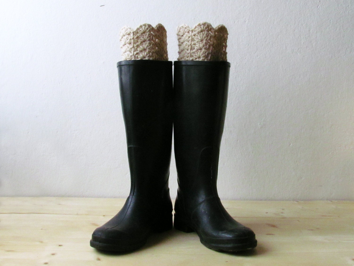 beige boots sock