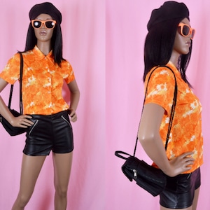 Vintage 90s Orange Top Daisy Print Shirt Y2K 1990s Tops Cute Orange Top Floral Print Shirt Cute Top Bright Orange Top Size SMALL-MEDIUM