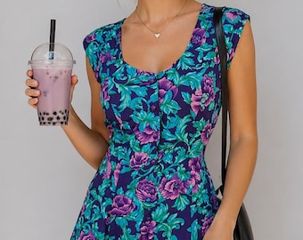 Mono corto vintage de los 90 en azul verdoso con estampado floral / Corte veraniego y colorido / Tallas XS a S