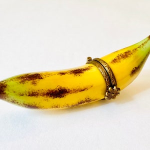 Limoges Banana Box by Rochard…Mint…Retired