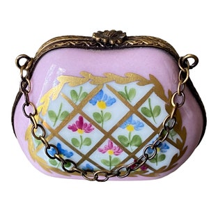 Monedero vintage Limoges rosa suave con cadena… retirado… alrededor de los años 70
