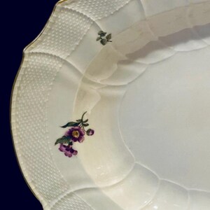 Exceptional 18” KPM Berlin Neu-Ozier Platter Deutsche Blumen Blue Sceptre Mark image 2
