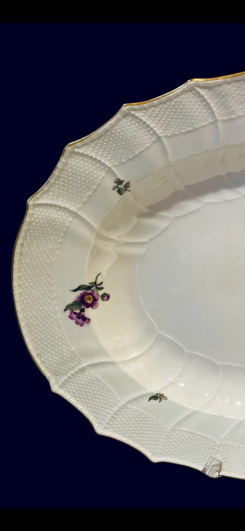 Exceptional 18” KPM Berlin Neu-Ozier Platter Deutsche Blumen Blue Sceptre Mark image 2