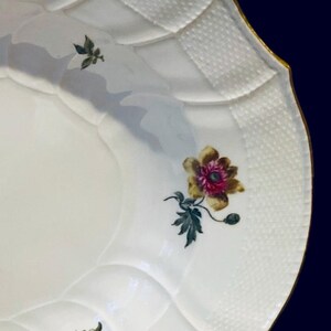 Exceptional 18” KPM Berlin Neu-Ozier Platter Deutsche Blumen Blue Sceptre Mark image 4