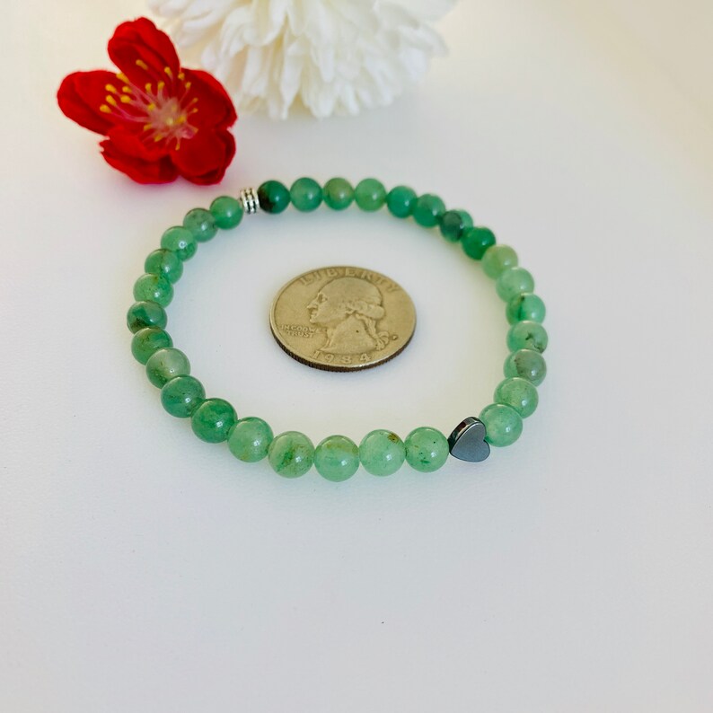 Delicate Aventurine Bracelet Heart Hematite