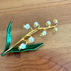 Vintage MMA Lily of the Valley Pearl Brooch Metropolitan Museum of Art stamped