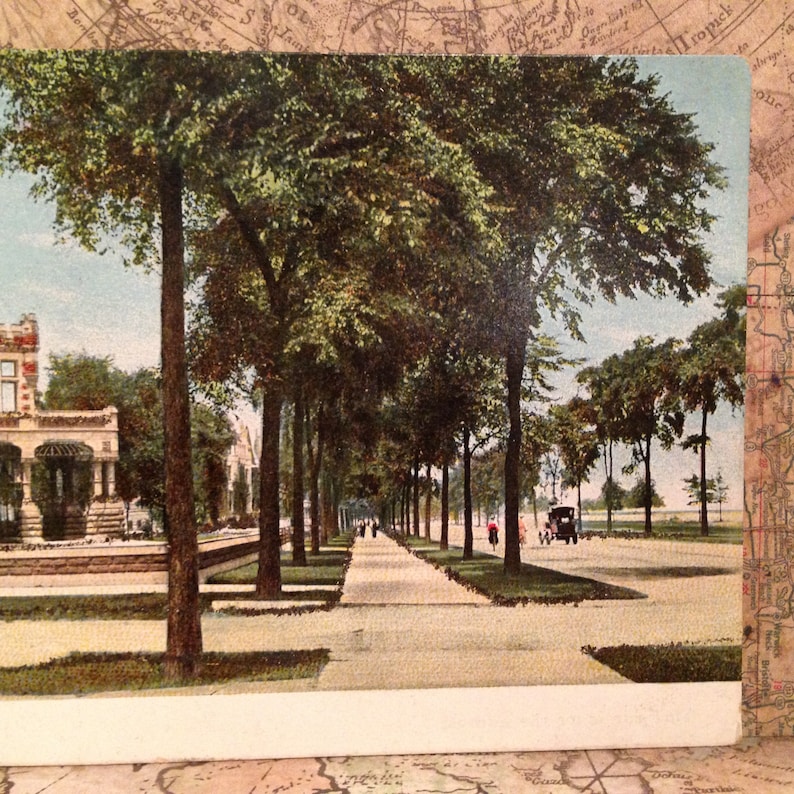 ON SALE Chicago Illinois IL Glitter Details Lake Shore Drive Early 1900/'s Souvenir Postcard