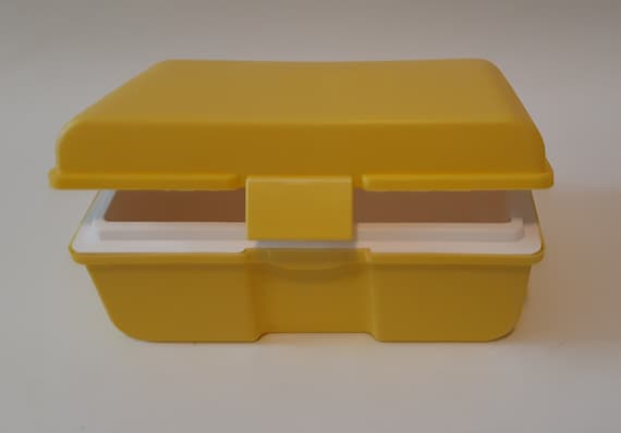 Vintage 80's Clic Cooler Tiny Sandwich Snack Cooler Yellow Mint