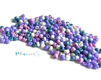 30g Rocailles, Beads,Glasperlen, 4mm,(6/0)Perlenmischung, Mix,lila, (76,66 EUR/kg) Rocailles