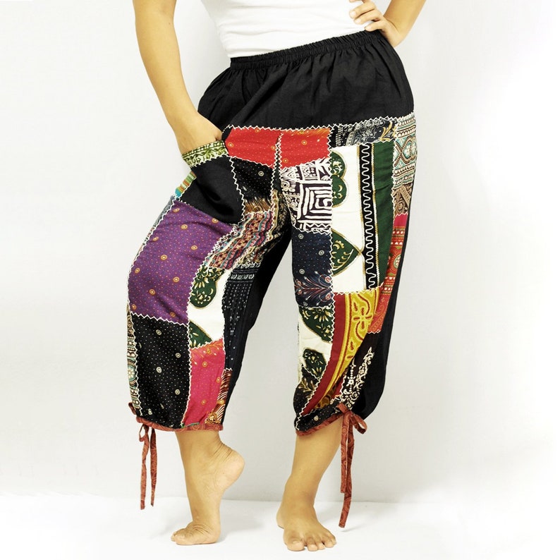 colorful hmong tribe knee shorts