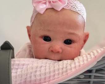 Reborn Fake Baby Life like Silicone Movie Doll newborn Lizzy Adrie real Luxury awake eyes easter mother day newborn