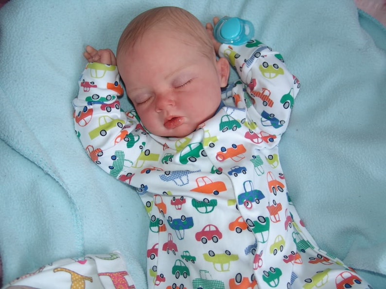 babies that look like real