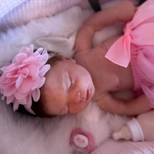 Reborn fake baby lifelike doll sleeping newborn indra reva schick art movie style living doll silicone feel soft vinyl girl anitomically cor