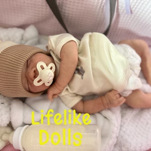 Soft Platinum Solid Silicone Bebe Reborn Boy With Artist Oil Painted Skin  Handmade Lifelike Smile Reborn Baby Boy Can Bath Newborn Baby Toy For  Christmas's Gift - Temu