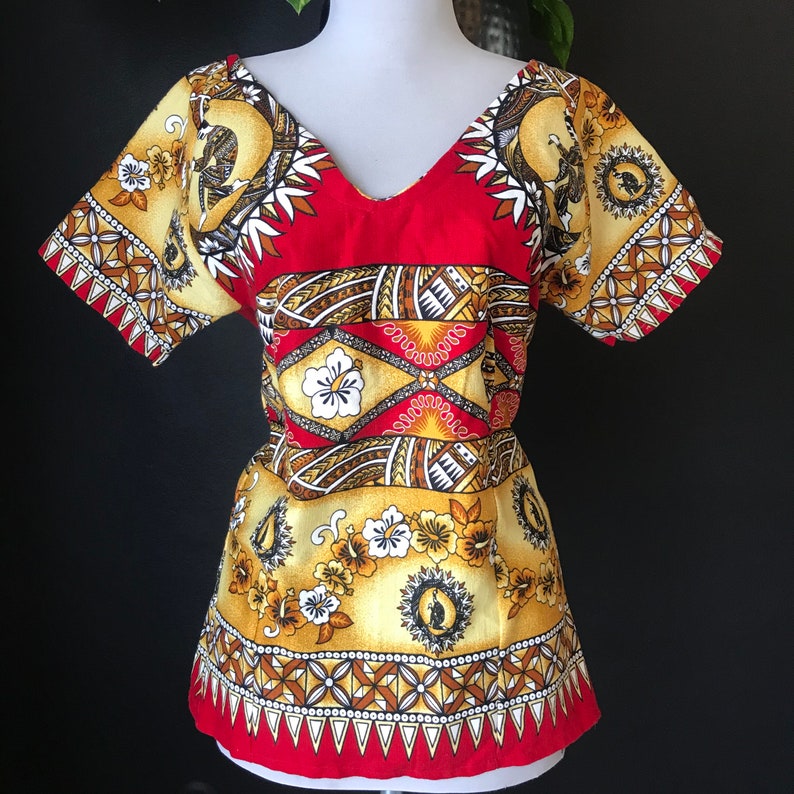 Vintage 1960s Hawaiian print barkcloth shirt blouse Rockabilly