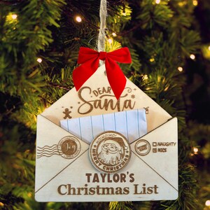 SANTA BUCHSTABEN ORNAMENT, personalisierte Weihnachtswunschliste Verzierung, lieber Weihnachtsmann, Brief an den Weihnachtsmann, gravierte Weihnachtsmann Brief Verzierung von Kindern