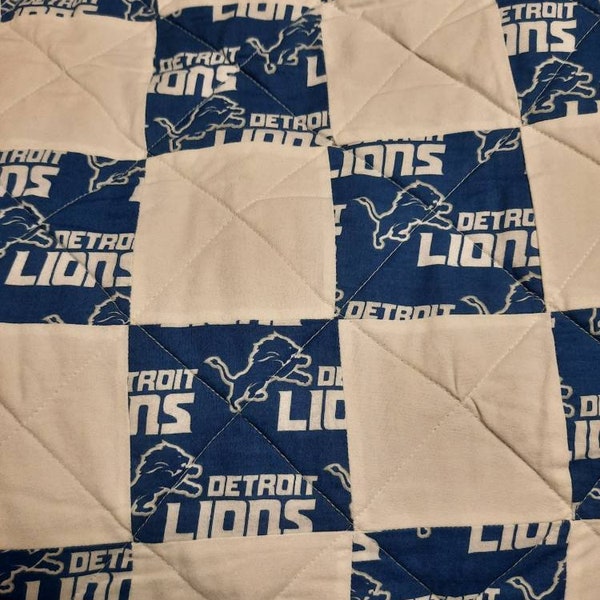 Detroit Lions full size quilt