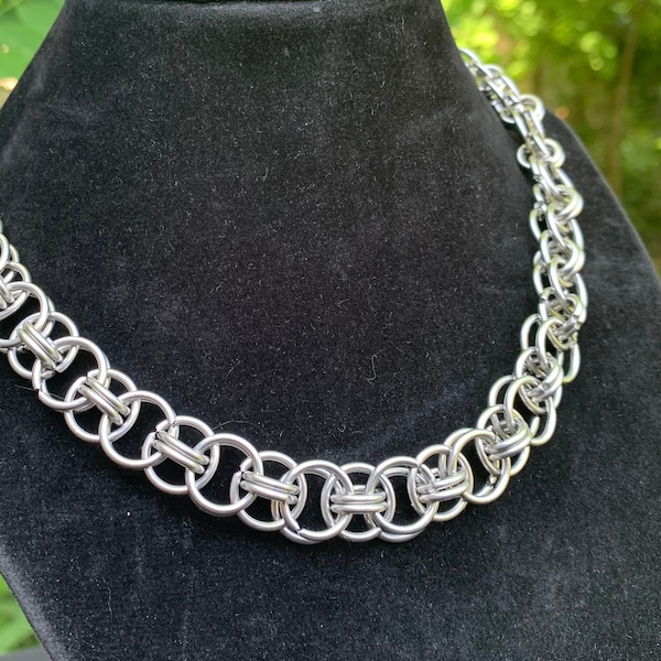 Stainless steel helm chain necklace