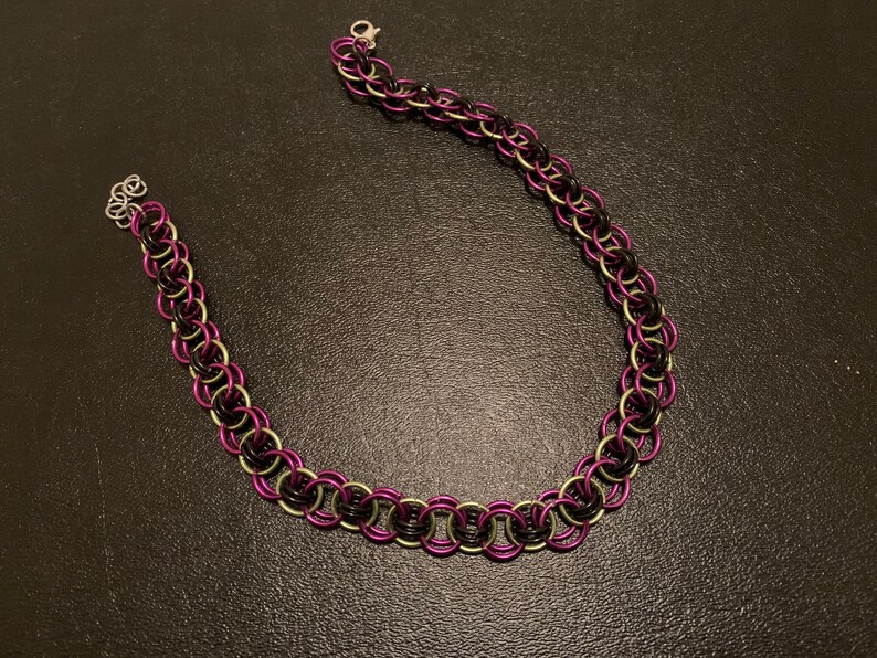black 16 helm chain necklace Purple gold