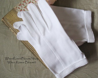 Vintage White Gloves Tea Party Retro Wedding Bride Bridesmaid  1st Communion Mid Century Minimalist Chic   Free Shipping US WhenRosesBloom