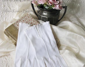 Vintage White Gloves Size 7 Tailored Embroidery Wedding Classic Retro Mid Century Bride Bridesmaid Downton Austen Cosplay  When Roses Bloom