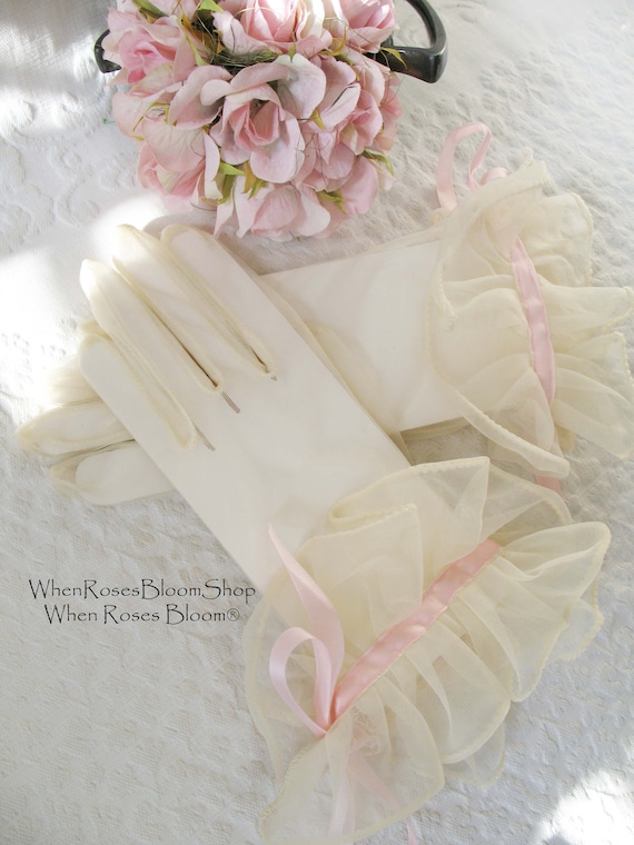 Vintage Gloves Sheer White Ruffles Pink Retro Mid… - image 10