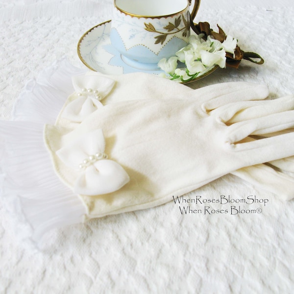 White Gloves Girl Vintage Child Classic Tea Party 1st Communion Flower Girl Wedding Bride Bridesmaid Retro Style Free Ship US WhenRosesBloom