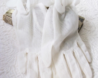 Vintage Gloves Sheer White Net Retro Cosplay Mid Century Wedding 1st Communion Tea Dance Downton Tea Party When Roses Bloom