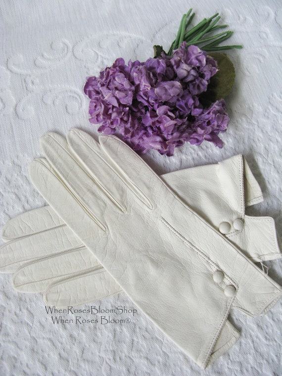 White Gloves French Leather Sz 6 1/2 Vintage Retr… - image 1
