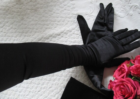 Vintage Gloves Black Long Opera Debutante Present… - image 7