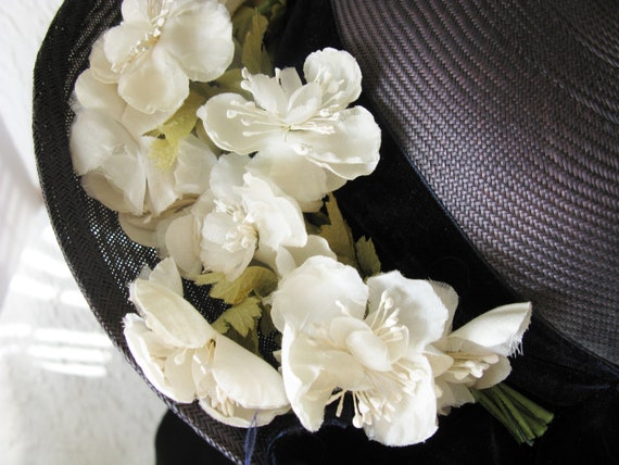 Vintage Blue Straw Hat Classic  Flowers Garden Te… - image 5