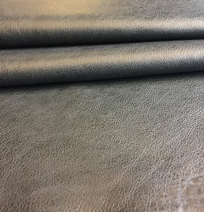 Quality Genuine Leather Hide 7 sq ft avg Thickness Grey Color 2 oz Upholstery Supply Thin Craft DIY Fabric Spanish Full Skin Real Lambskin Material Snakeskin Embossed Finish