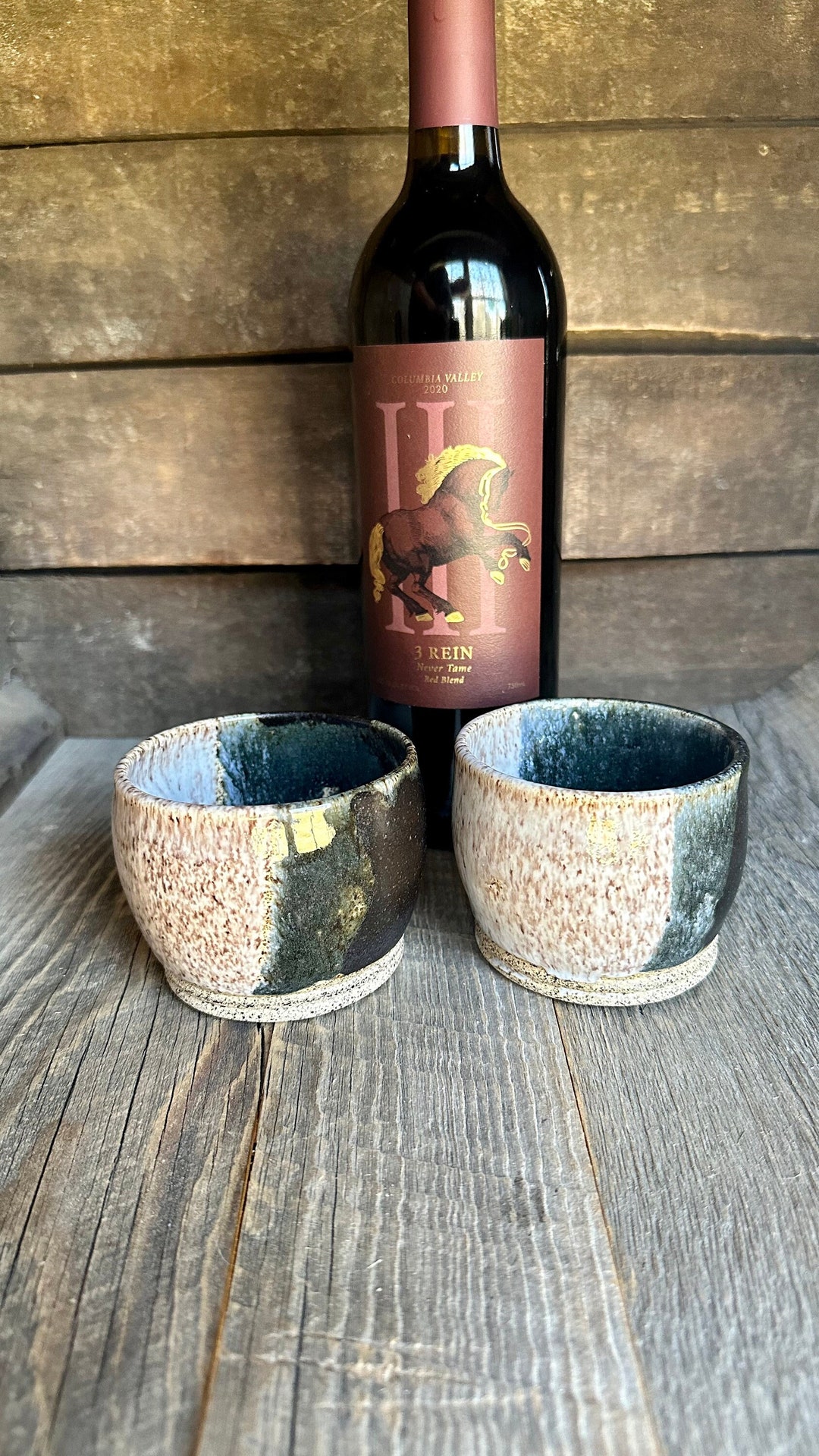 two-stemless-wine-glasses-handmade-ceramic-black-and-white-0n-speckled