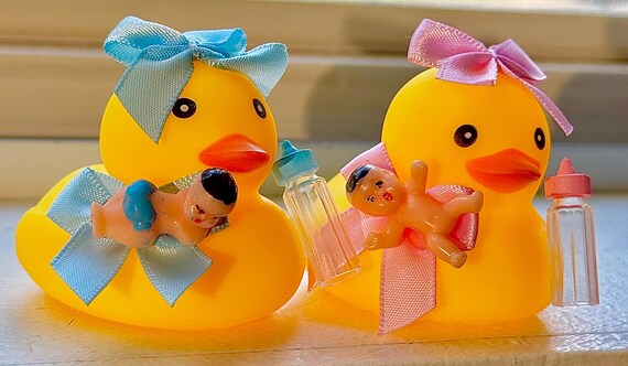 Rubber Duck Bath Toy - Classic Yellow Duckie For Kids Bath Time & Birthday Parties 4 thumbnail image