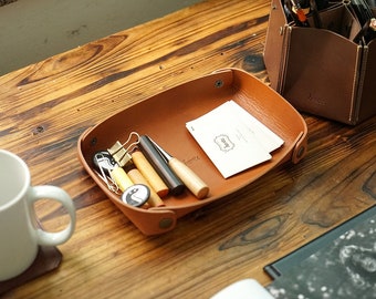 Leather Tray, 5611