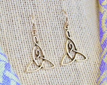 Motherhood Yellow Bronze Celtic Knot Earrings