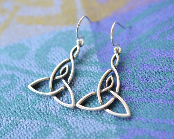 Motherhood Sterling Silver Celtic Knot Earrings
