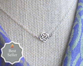 Irish Countryside Simple Celtic Knot Necklace- One Necklace