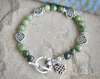 Abbeyglen Connemara Marble Eternity Knot Bracelet with Claddagh Clasp