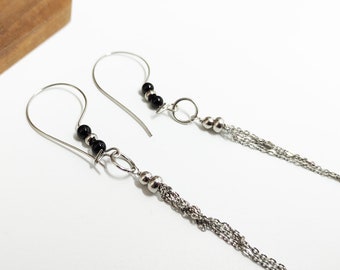 Boucles d oreilles grand crochet perle d onyx et chaine pendante, boucles d oreilles noir et argenté