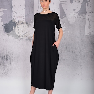 Black maxi dress. Black long dress. Sheer shoulders dress. Long dress. Loose dress. Short sleeved dress. UM-085-COCH