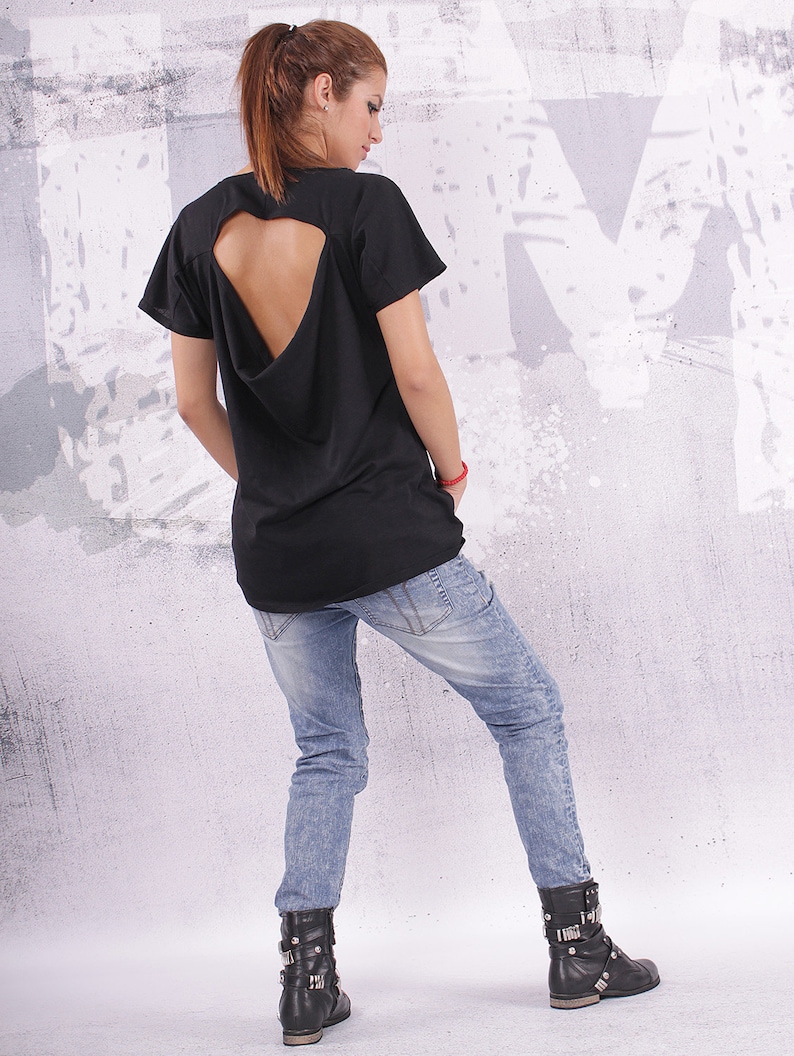 Simple black top, t shirt, blouse, with very short sleeves and open back UM-F001-FL image 1