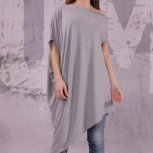 Asymmetrical gray tunic top with short sleeves, loose tunic, tunic top - UM-041-VL