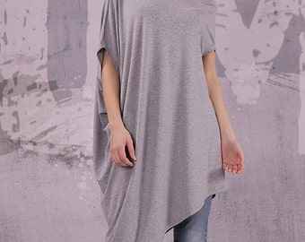 Asymmetrical gray tunic top with short sleeves, loose tunic, tunic top - UM-041-VL