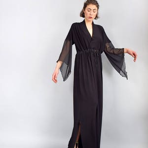 Frauenkleid, Schwarzes Maxikleid, Kaftankleid, Kaftan, Lockeres Kleid, Langes Kleid, Langes Kleid, Schwarzes Kleid, Plus size Kleid - UM-221-VLCH