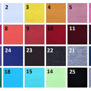 Peut inclure: Un nuancier de 25 &eacute;chantillons de tissu diff&eacute;rents. Les &eacute;chantillons sont dispos&eacute;s en grille de cinq rang&eacute;es et cinq colonnes. Les &eacute;chantillons sont num&eacute;rot&eacute;s de 1 &agrave; 25.